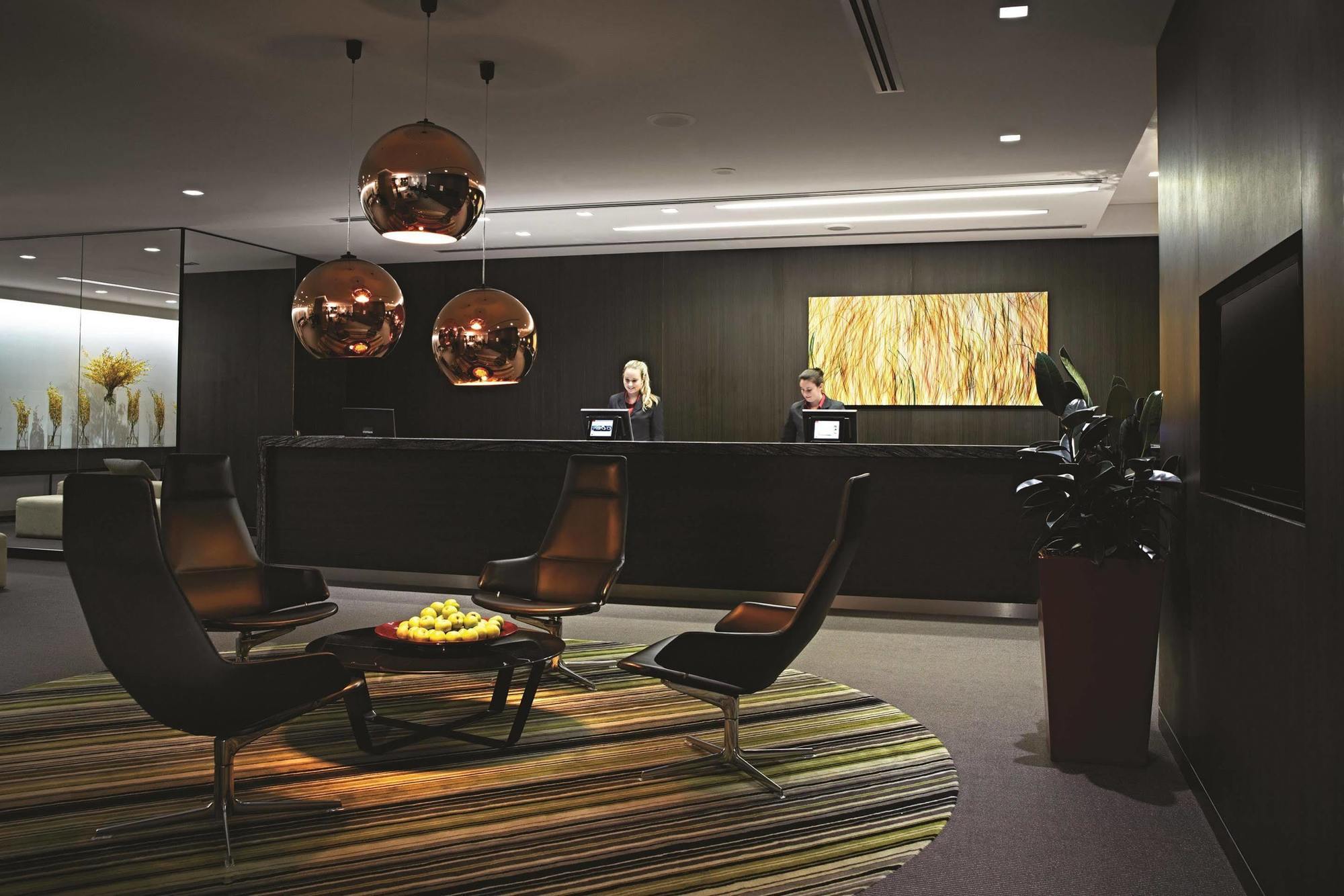 Hotel Jen Бризбейн Екстериор снимка